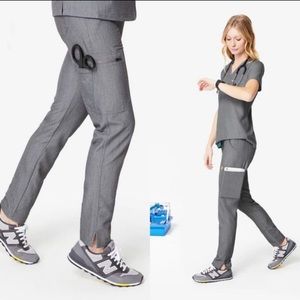 Figs graphite slim pant xs
Figs graphite top xs